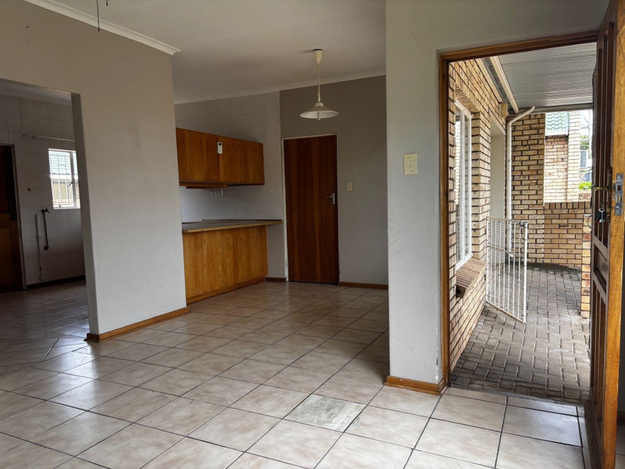 2 Bedroom Property for Sale in Aliwal North Eastern Cape